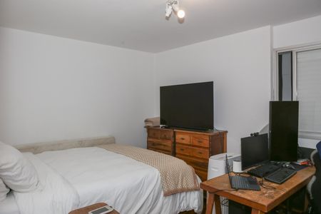 Suíte de apartamento para alugar com 3 quartos, 115m² em Pompeia, São Paulo