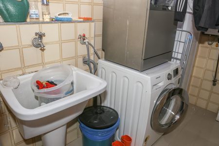 Cozinha e Área de Serviço de apartamento para alugar com 3 quartos, 115m² em Pompeia, São Paulo