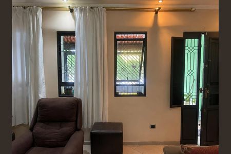 Sala de casa à venda com 3 quartos, 200m² em Jardim Sao Roberto, Guarulhos