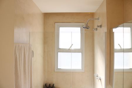Apartamento à venda com 72m², 2 quartos e 2 vagasBanheiro 1