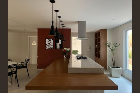Apartamento à venda com 72m², 2 quartos e 2 vagas Apartamento à venda com 72m², 2 quartos e 2 vagasÁrea comum - Salão de festas