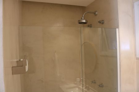 Apartamento à venda com 72m², 2 quartos e 2 vagasBanheiro 2