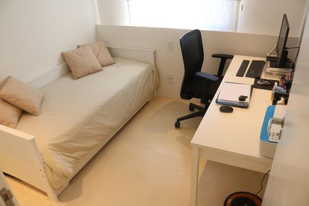 Apartamento à venda com 72m², 2 quartos e 2 vagasQuarto 2