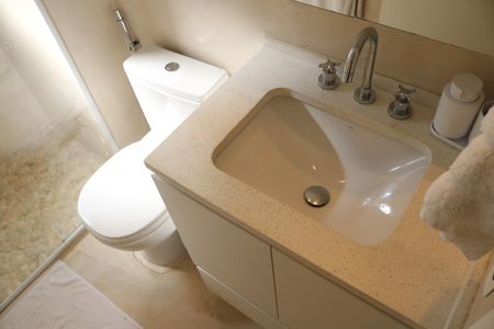 Apartamento à venda com 72m², 2 quartos e 2 vagasBanheiro 1