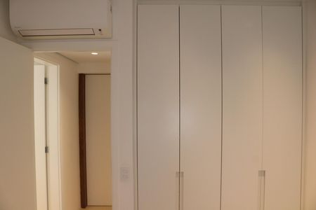 Apartamento à venda com 72m², 2 quartos e 2 vagasQuarto 2