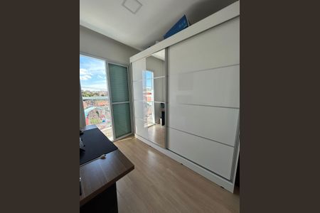 Quarto de apartamento para alugar com 2 quartos, 54m² em Jardim do Estádio, Santo André