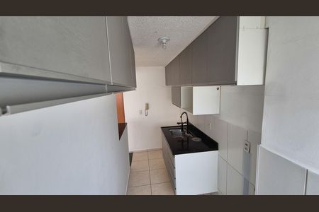 Apartamento à venda com 65m², 2 quartos e 1 vaga Apartamento à venda com 65m², 2 quartos e 1 vagaCozinha e Área de Serviço