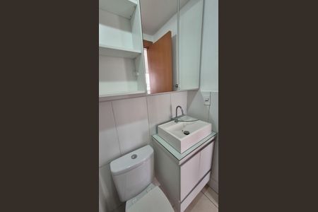 Apartamento à venda com 65m², 2 quartos e 1 vaga Apartamento à venda com 65m², 2 quartos e 1 vagaBanheiro Social