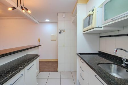 Apartamento à venda com 73m², 2 quartos e 1 vaga Apartamento à venda com 73m², 2 quartos e 1 vagaCozinha e Área de Serviço