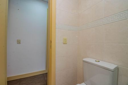 Apartamento à venda com 73m², 2 quartos e 1 vaga Apartamento à venda com 73m², 2 quartos e 1 vagaBanheiro Social
