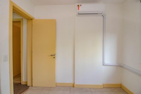 Quarto de apartamento à venda com 2 quartos, 73m² em Petrópolis, Porto Alegre