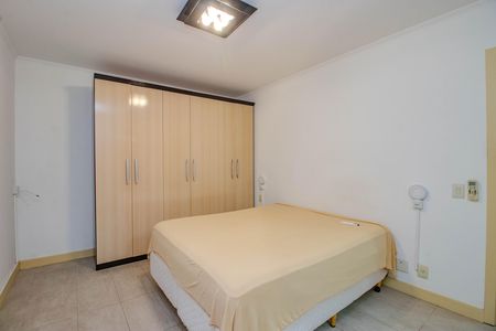 Apartamento à venda com 73m², 2 quartos e 1 vaga Apartamento à venda com 73m², 2 quartos e 1 vagaSuíte