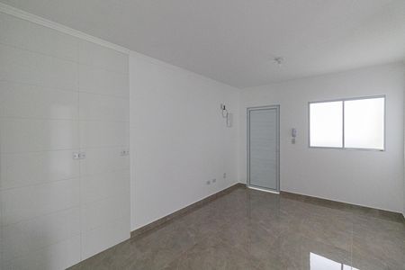 Sala e Cozinha de apartamento para alugar com 2 quartos, 40m² em Vila Ré, São Paulo