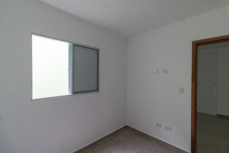 Quarto 2 de apartamento para alugar com 2 quartos, 40m² em Vila Ré, São Paulo