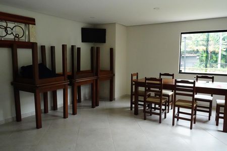 Apartamento para alugar com 68m², 2 quartos e 1 vagaÁrea comum - Salão de festas