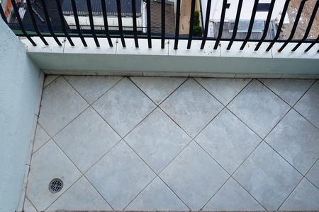 Apartamento para alugar com 68m², 2 quartos e 1 vagaVaranda