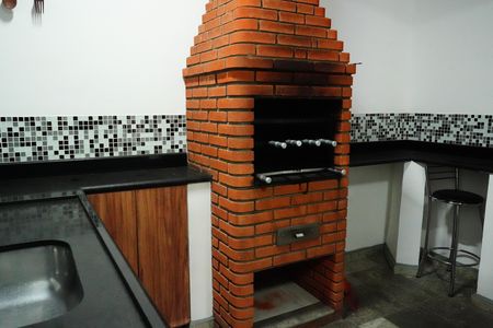 Apartamento para alugar com 68m², 2 quartos e 1 vagaÁrea comum - Churrasqueira