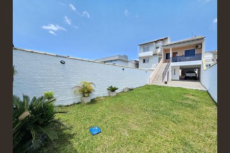 Casa para alugar com 100m², 2 quartos e 3 vagas