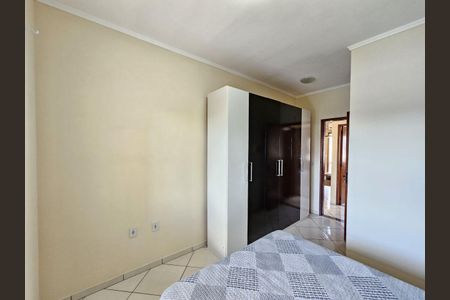Casa para alugar com 100m², 2 quartos e 3 vagas Casa para alugar com 100m², 2 quartos e 3 vagasQuarto 1