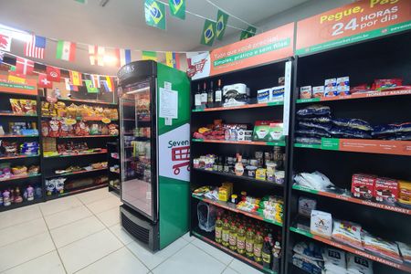 Área comum - Mini mercado de apartamento para alugar com 2 quartos, 37m² em Conjunto Habitacional Teotonio Vilela, São Paulo