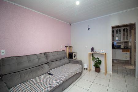 Casa para alugar com 12m², 2 quartos e 1 vagaSala