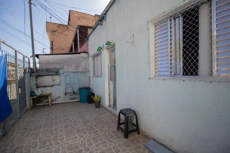 Casa para alugar com 12m², 2 quartos e 1 vagaGaragem
