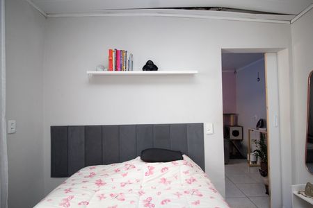 Casa para alugar com 12m², 2 quartos e 1 vagaQuarto 1