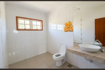 Banheiro 2 de casa para alugar com 3 quartos, 176m² em Centro, Gravataí