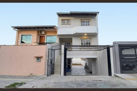 Casa para alugar com 3 quartos, 176m² em Centro, Gravataí