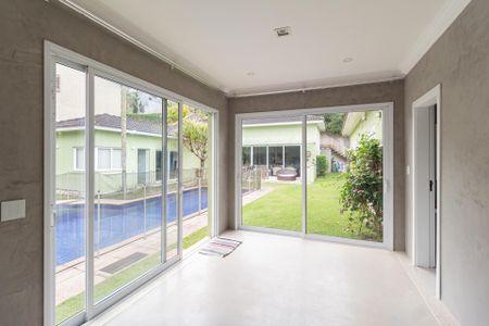 Casa de condomínio para alugar com 460m², 4 quartos e 3 vagasHall de entrada