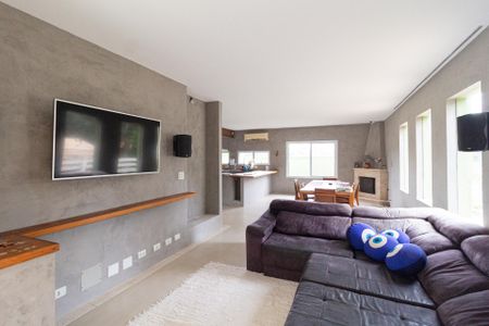 Sala de casa de condomínio para alugar com 4 quartos, 460m² em Recantinho, Carapicuíba