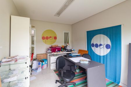 Casa de condomínio para alugar com 460m², 4 quartos e 3 vagasQuarto de serviço