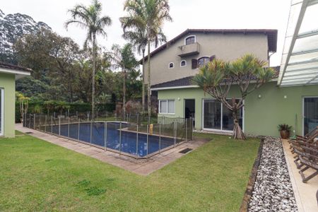 Casa de condomínio para alugar com 460m², 4 quartos e 3 vagasQuintal