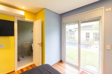 Casa de condomínio para alugar com 460m², 4 quartos e 3 vagasSuíte 4