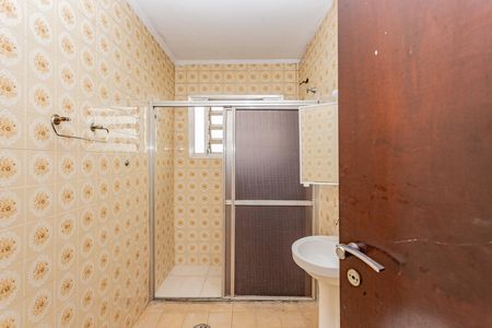 Casa para alugar com 322m², 4 quartos e 5 vagasBanheiro Social