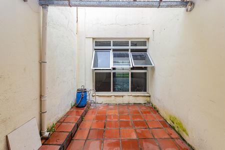 Casa para alugar com 322m², 4 quartos e 5 vagasJardim de inverno