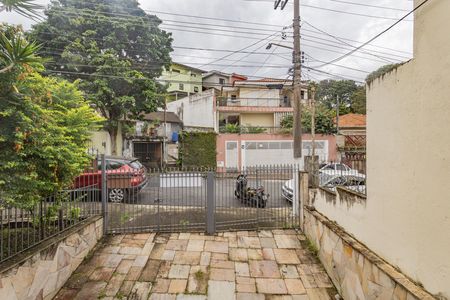Vista de casa para alugar com 4 quartos, 322m² em Vila Santo Estefano, São Paulo