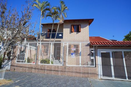 Fachada  de casa para alugar com 1 quarto, 56m² em Cristo Redentor, Porto Alegre