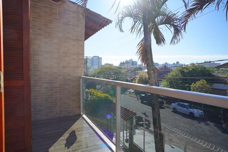 Varanda  de casa para alugar com 1 quarto, 56m² em Cristo Redentor, Porto Alegre