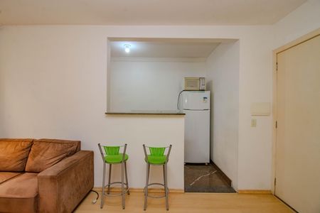 Sala de apartamento para alugar com 2 quartos, 48m² em Costa E Silva, Porto Alegre