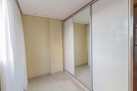 Apartamento para alugar com 47m², 2 quartos e 1 vagaQuarto 2