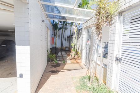 Hall de entrada de apartamento à venda com 3 quartos, 88m² em Santa Ines, Belo Horizonte