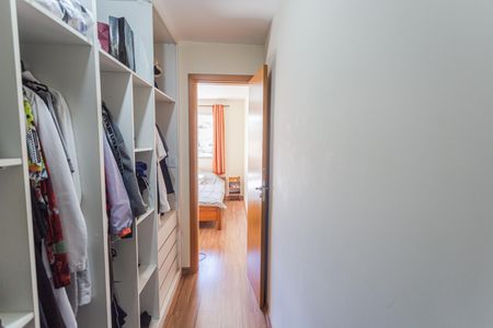 Apartamento à venda com 88m², 3 quartos e 2 vagas Apartamento à venda com 88m², 3 quartos e 2 vagasCloset da Suíte
