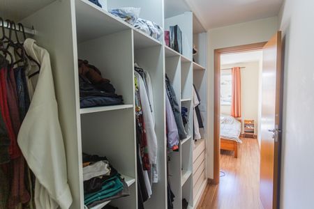Apartamento à venda com 88m², 3 quartos e 2 vagas Apartamento à venda com 88m², 3 quartos e 2 vagasCloset da Suíte