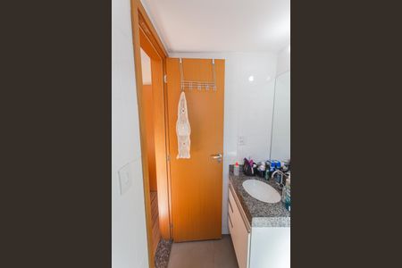 Apartamento à venda com 88m², 3 quartos e 2 vagas Apartamento à venda com 88m², 3 quartos e 2 vagasBanheiro da Suíte