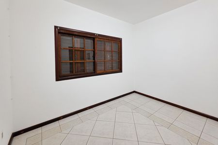 Casa para alugar com 460m², 5 quartos e 6 vagasQuarto 5