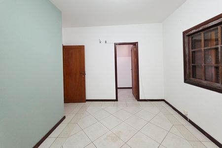 Casa para alugar com 460m², 5 quartos e 6 vagasQuarto 4