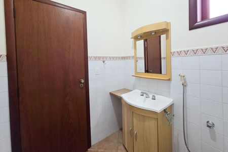 Casa para alugar com 460m², 5 quartos e 6 vagasBanheiro da Suíte 3