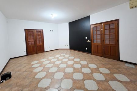 Casa para alugar com 460m², 5 quartos e 6 vagasSuite 2