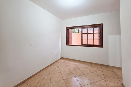 Casa para alugar com 460m², 5 quartos e 6 vagasÁrea de Serviço